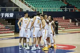 乐动体育官网入口- 2025年常规赛哈里伯顿绝杀 