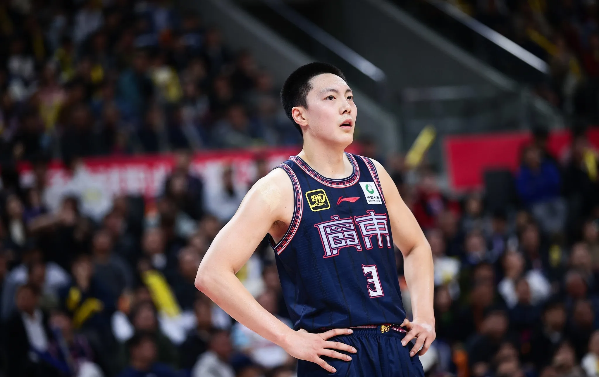 乐动体育入口- 里程碑夜里昂队长鼓劲广东宏远遗憾出局备战CBA季后赛，国际比赛日法兰克福备战CBA季后赛直接炸裂